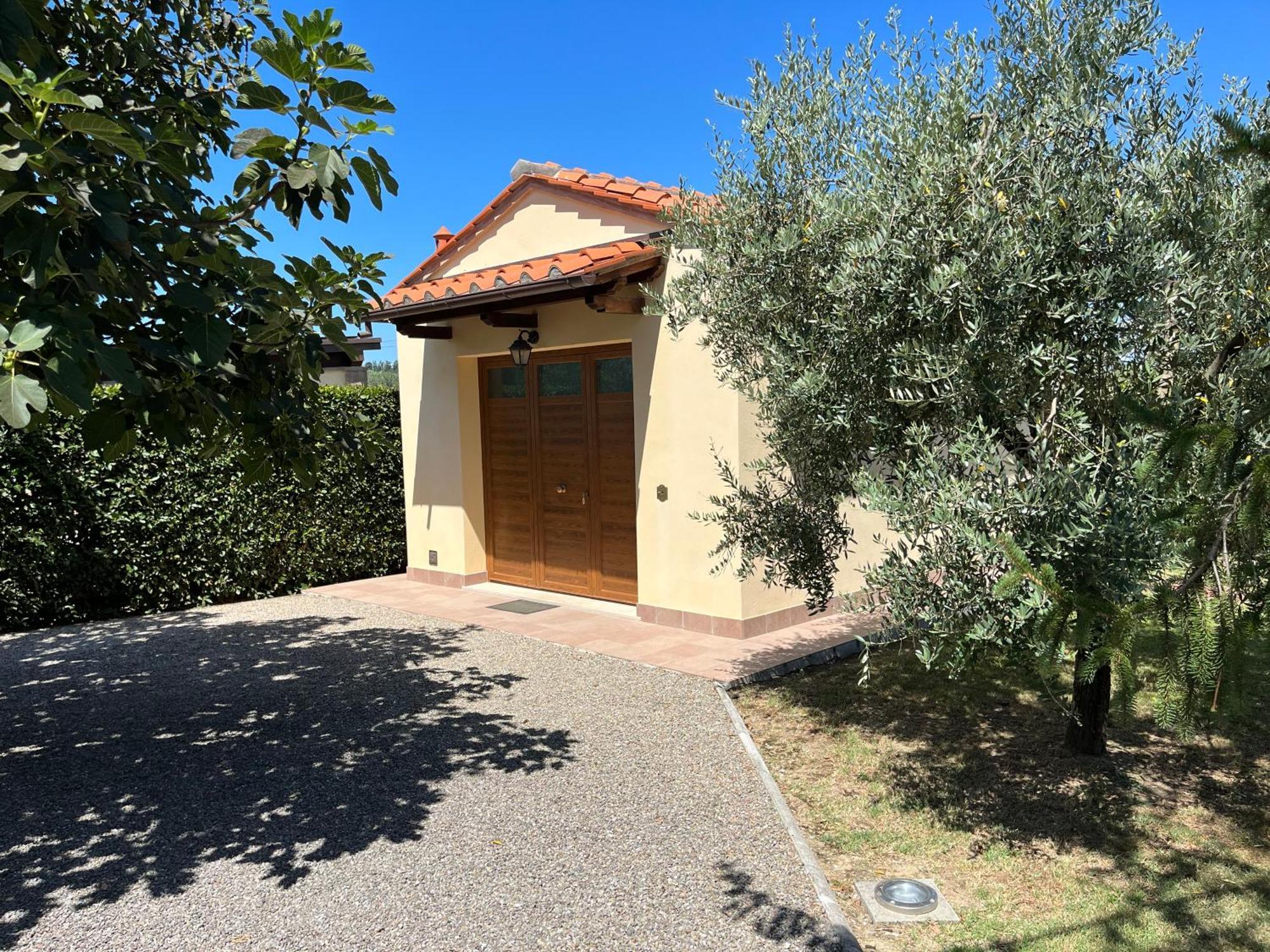 Holiday House La Rosa Terricciola Екстериор снимка